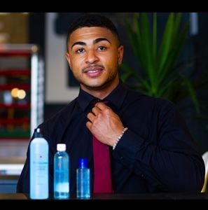 Meet your Posher, Corentin